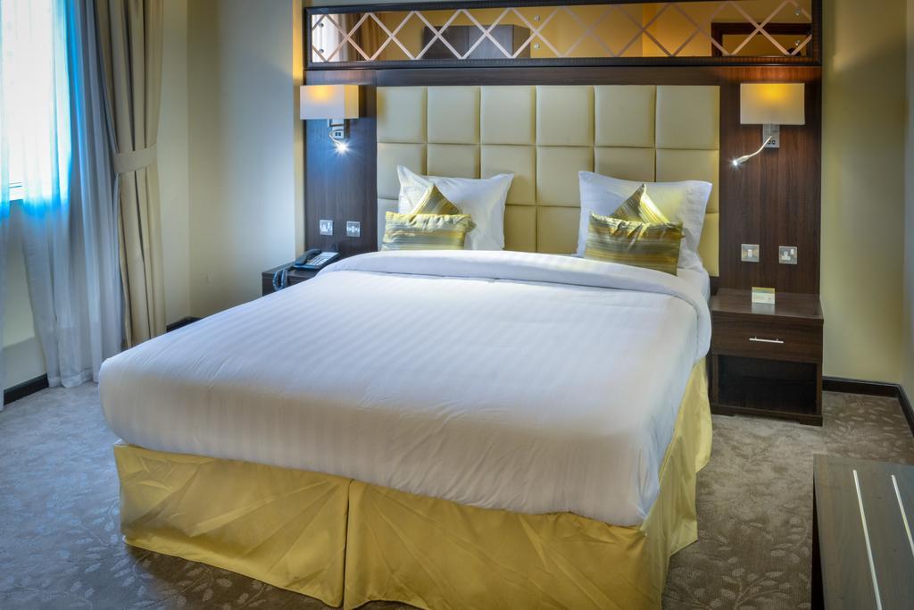 Golden Ocean Hotel Doha Exterior foto